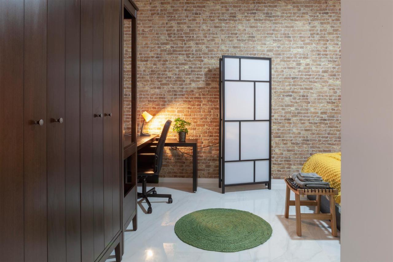 Artistic Digital Retreat-Great Location Near Metro Apartment Valencia Exterior foto